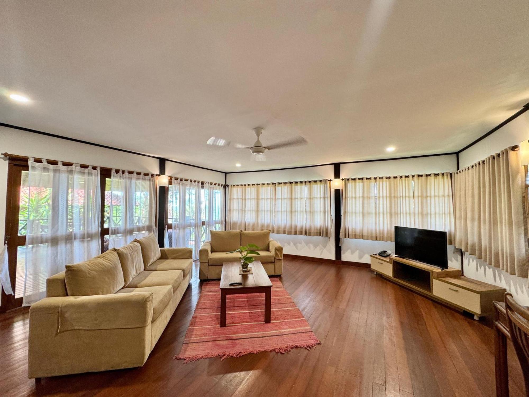 Village Taman liburan 4*